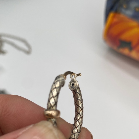 Vintage Italian Vermeil Silver Woven Hoop Earrings with 18K (750) Latch - Picture 6 of 8